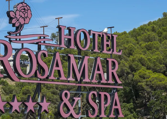 Rosamar & 4*s מלון 4*